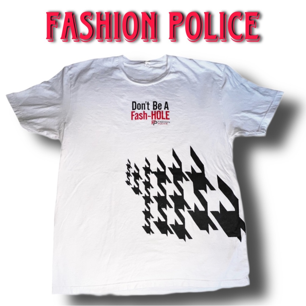 RARE! Fashion Police T-Shirt from the original TV show with Joan Rivers!